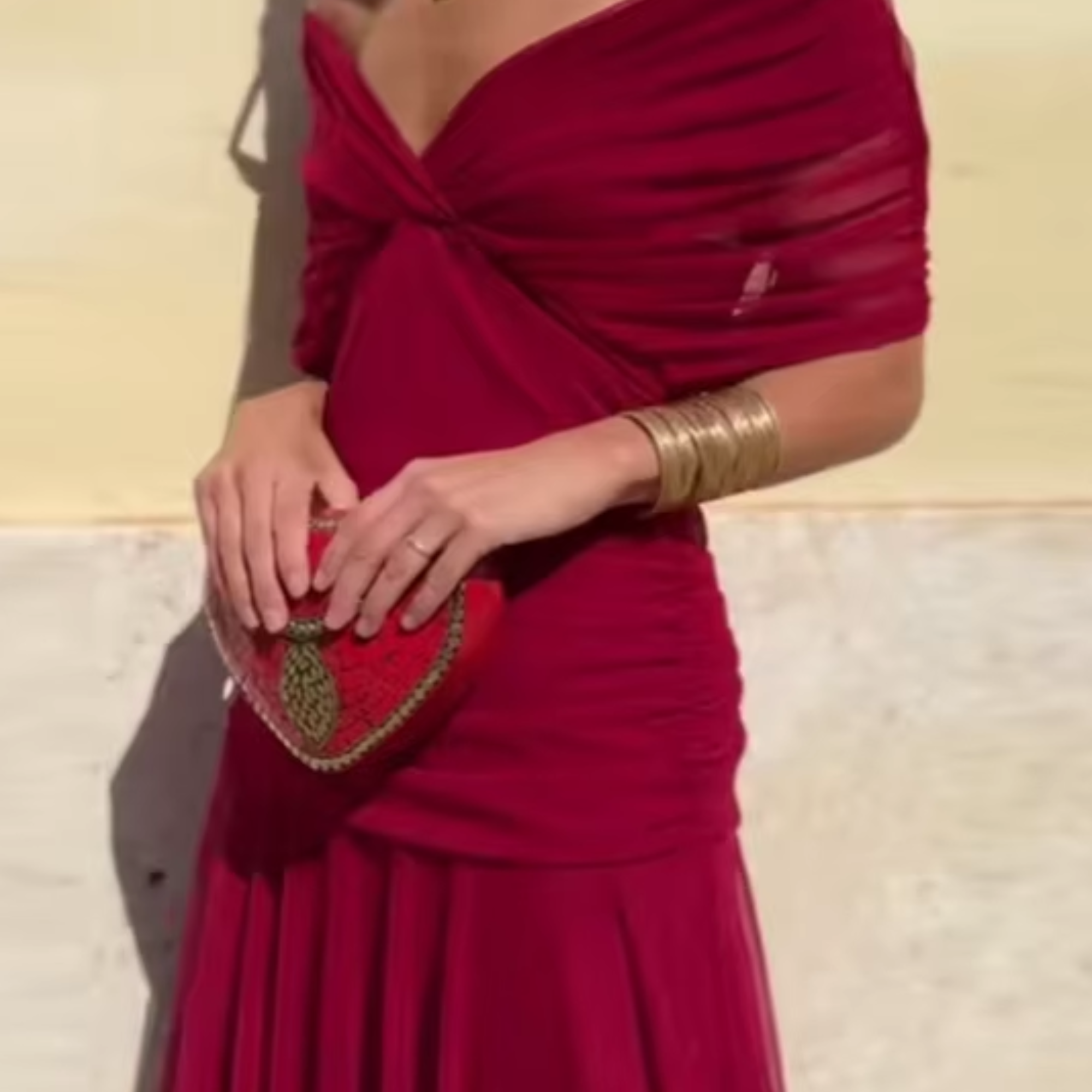 Luísa - Vestido Maxi de Festa Elegante com Decote em V