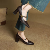 Sapatos de Salto Marleon em Couro