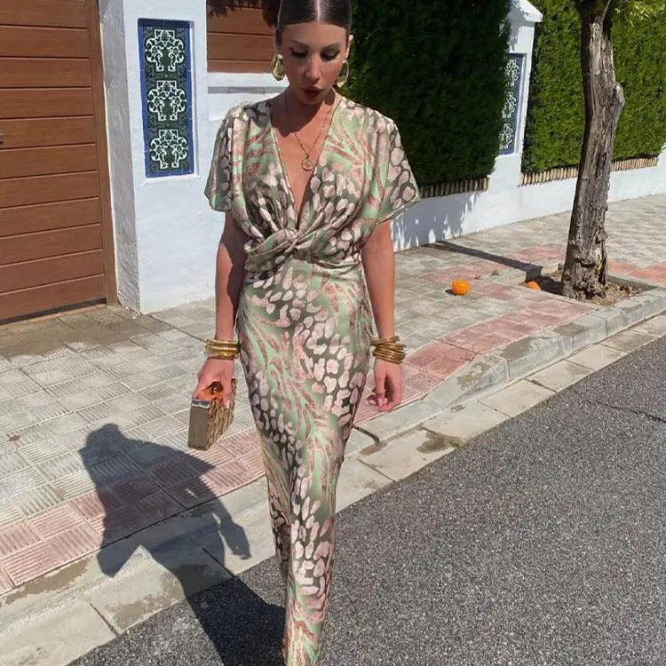 Constança - Vestido Floral com Plissado