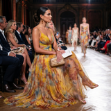 Helena - Vestido de Gala em Tule com Estampado Aguarela