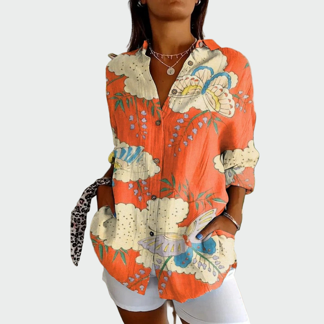 Camisa estilosa com estampa floral