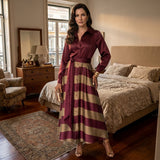 Beatriz - Vestido de Cetim às Riscas Elegante