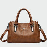 Bolsa de ombro elegante atemporal