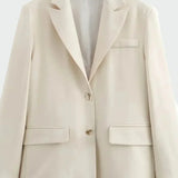 Casaco Oversized com Linha Moderna