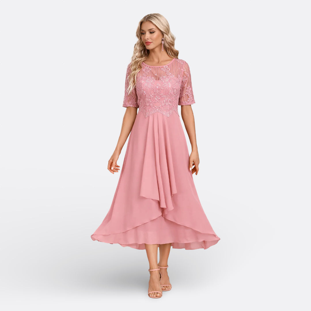 Mariana - Vestido de Renda e Manga Curta