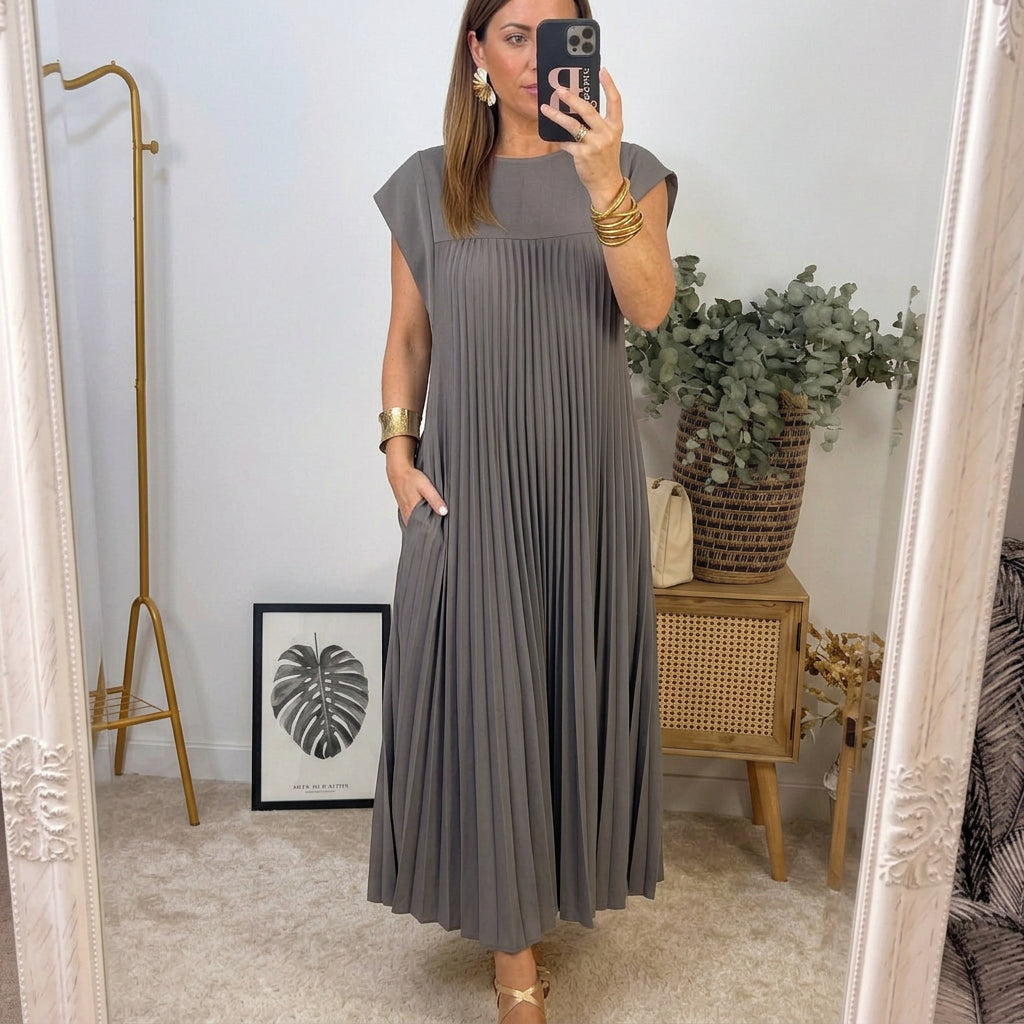 Ana - Vestido de Conforto Atemporal