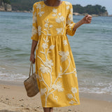 Iara - Vestido Midi com Estampado de Plantas e Flores