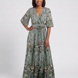 Elga – Vestido longo florido com decote em V