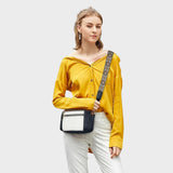 Lia - Bolsa de ombro refinada